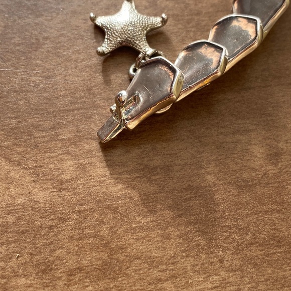 Disney Couture The Little Mermaid Ariel Scale Charm Silver Tone Bracelet & Charm - Picture 10 of 16